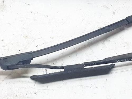 Used Front windshield wiper arm Front windshield wiper arm MAZDA PREMACY (CP) 2.0 TD (90 hp) 33107911 33107911