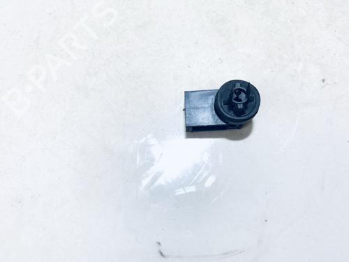 Used Electronic module Electronic module VW BORA I (1J2) 1.9 TDI (115 hp) 35589388 35589388
