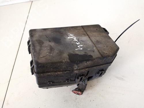 Used Fuse box Fuse box FORD MONDEO III (B5Y) 2.0 16V TDDi / TDCi (115 hp) 32910449 32910449