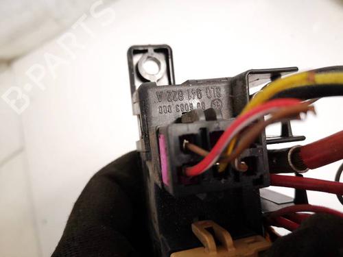 Fuse box AUDI A4 B5 (8D2) 1.9 TDI | BP32590213E1