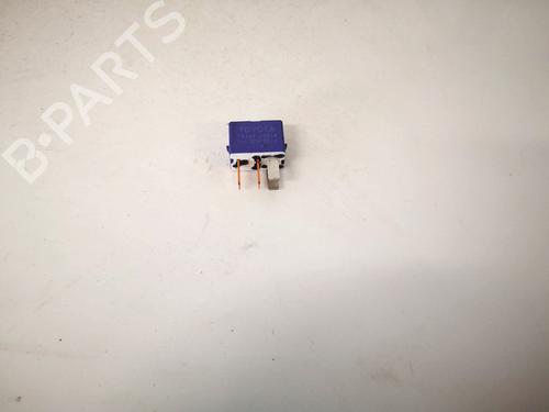 Used Electronic sensor Electronic sensor TOYOTA AVENSIS (_T25_) 2.0 D-4D (CDT250_, CDT250R) (116 hp) 32888292 32888292