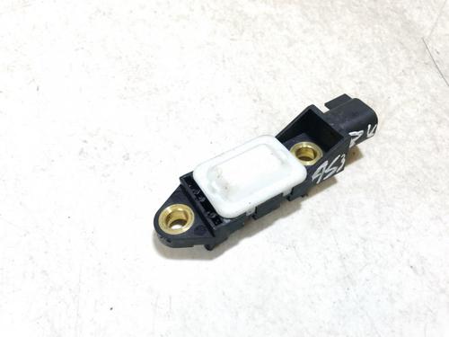 Used Electronic module Electronic module FORD FOCUS I (DAW, DBW) 1.8 TDCi (100 hp) 33524772 33524772