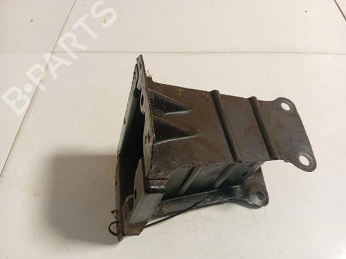 Used Front bumper bracket Front bumper bracket 36822329 36822329