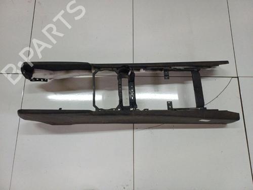 Used Middle console Middle console SKODA FABIA II (542) 1.4 TDI (80 hp) 34740384 34740384
