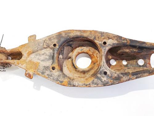 Used Right rear suspension arm Right rear suspension arm MERCEDES-BENZ C-CLASS (W203) C 220 CDI (203.006, 203.008) (143 hp) 35425312 35425312