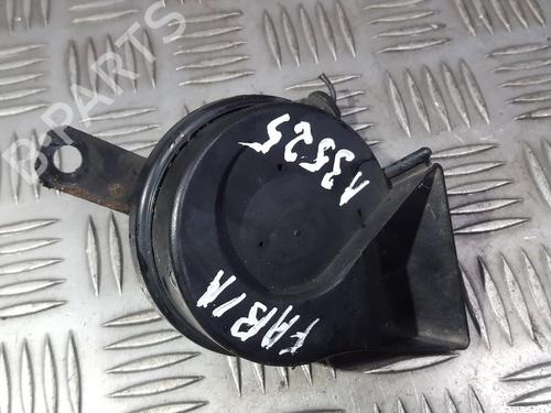 horn-skoda-fabia-i-6y2-1999-2000-2001-2002-2003-2004-2005-2006-2007-2008-35682500 main image