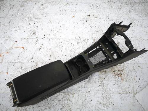 Used Armrest / Center console Armrest / Center console VW PASSAT B6 (3C2) 2.0 TDI (140 hp) 40555976 40555976