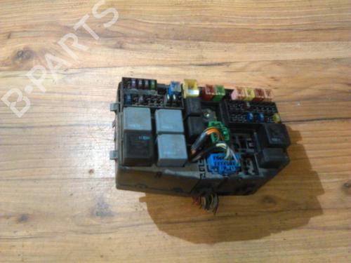 fuse-box-ford-mondeo-iii-b5y-2000-2001-2002-2003-2004-2005-2006-2007-33481440 main image