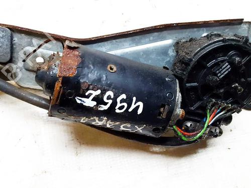 Used Front wiper motor Front wiper motor CITROËN XSARA (N1) 1.8 i (90 hp) 35852572 35852572