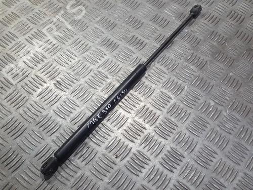 hood-lift-support-mercedes-benz-e-class-w210-1995-1996-1997-1998-1999-2000-2001-2002-2003-35664508 main image