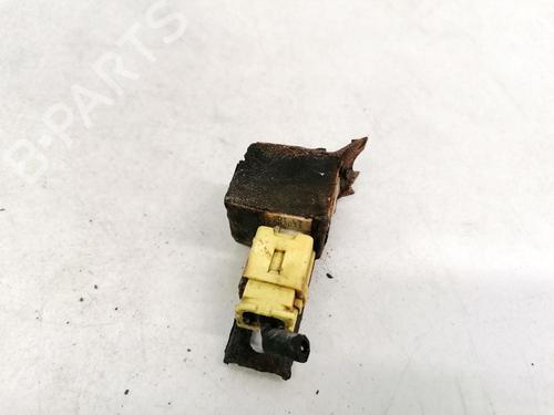 Used Electronic module Electronic module TOYOTA YARIS VERSO (_P2_) 1.3 (NCP20_, NCP22_, NCP20R, NCP22R) (86 hp) 32886520 32886520