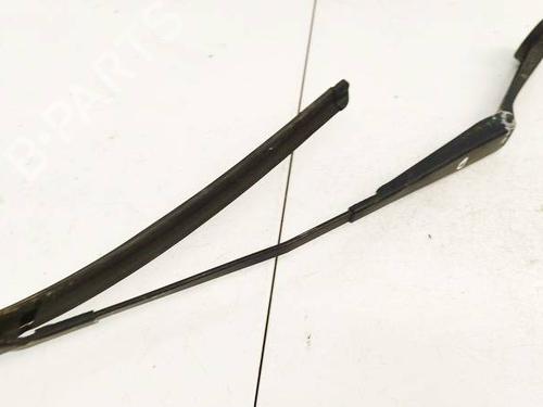 Used Front windshield wiper arm Front windshield wiper arm 39041293 39041293