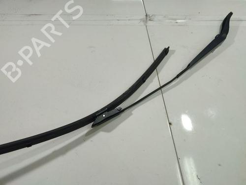 front-windshield-wiper-arm-renault-megane-iii-hatchback-bz01_-b3_-2008-32537358 main image