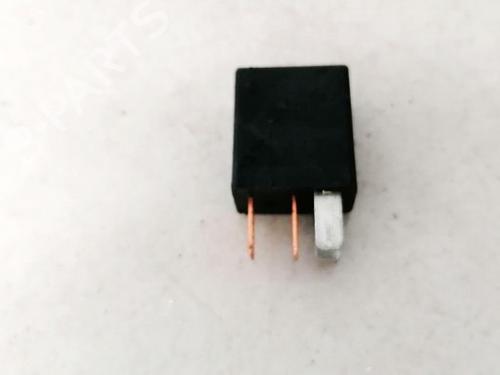 Electronic sensor SUBARU FORESTER (SF_) 2.0 AWD (SF5) | BP33068558M84 - Image 3