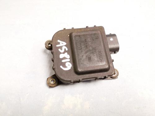 electronic-module-vw-passat-b5-variant-3b5-1997-1998-1999-2000-2001-33106551 main image
