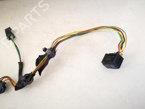 Used Switch AUDI A6 C4 (4A2) 2.5 TDI (140 hp) 32907330