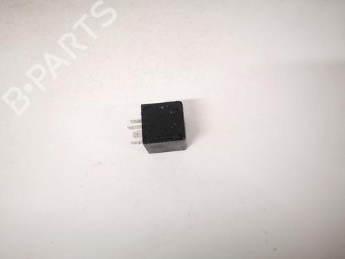 Electronic sensor AUDI 100 C4 Avant (4A5) 2.0 E | BP32890784M84 - Image 3
