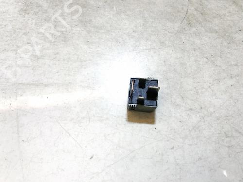 Electronic sensor MERCEDES-BENZ C-CLASS Coupe (CL203) C 230 Kompressor (203.747) | BP33064145M84 - Image 2
