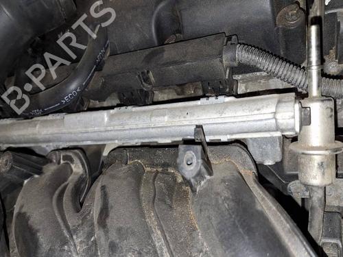 Used Injection rail Injection rail 37625141 37625141
