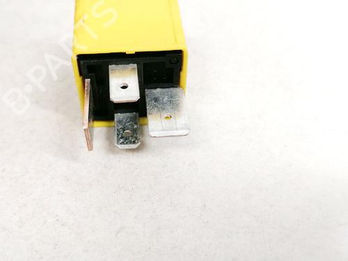 Electronic sensor OPEL MERIVA A MPV (X03) 1.6 (E75) | BP33082350M84 - Image 3
