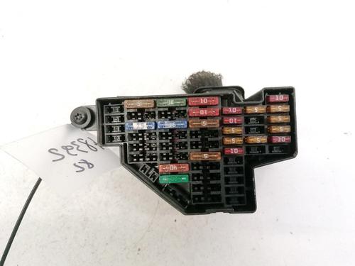fuse-box-vw-passat-b6-3c2-2005-2006-2007-2008-2009-2010-2011-32915898 main image