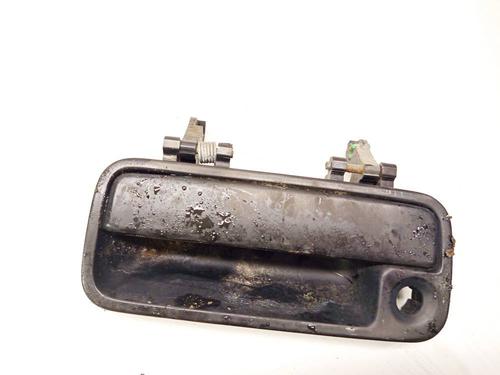 Used Front left exterior door handle Front left exterior door handle 38798716 38798716
