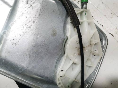 Right front window motor VW GOLF V (1K1) 1.9 TDI | BP34832183E20 - Image 2