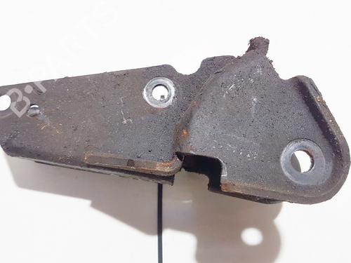 Used Support Support MITSUBISHI CARISMA (DA_) 1.6 (DA1A) (90 hp) 33104900 33104900