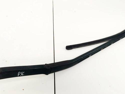 front-windshield-wiper-arm-mercedes-benz-c-class-w203-2000-2001-2002-2003-2004-2005-2006-2007-32597144 main image