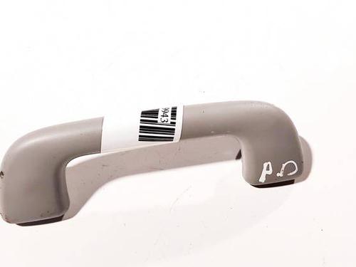 Used Front right interior door handle Front right interior door handle TOYOTA YARIS (_P9_) 1.4 D-4D (NLP90_, NLP90R) (90 hp) 35134573 35134573