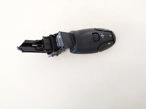 steering-wheel-controls-peugeot-208-i-ca_-cc_-2012-2013-2014-2015-2016-2017-2018-2019-2020-2021-35621718 main image