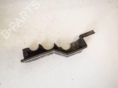 Used Support Support VW TOURAN (1T1, 1T2) 2.0 TDI 16V (140 hp) 32594796 32594796