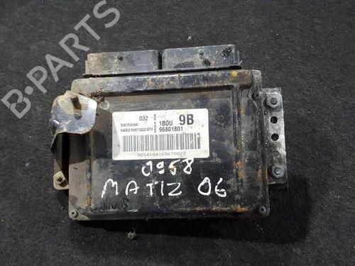 Used Engine control unit (ECU) Engine control unit (ECU) KIA CLARUS (K9A) 2.0 i 16V (133 hp) 33483968 33483968
