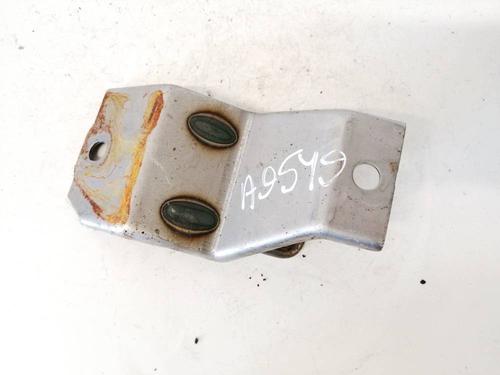 sttte-nissan-primera-hatchback-p12-2002-32959826 main image