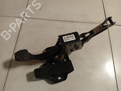 Used Pedal Pedal SKODA FABIA I (6Y2) 1.4 (68 hp) 40052321 40052321