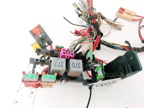 Fuse box AUDI A6 C5 (4B2, 4B4) 2.4 | BP32918815E1 - Image 2