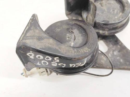 horn-skoda-octavia-ii-1z3-2004-2005-2006-2007-2008-2009-2010-2011-2012-2013-35343801 main image
