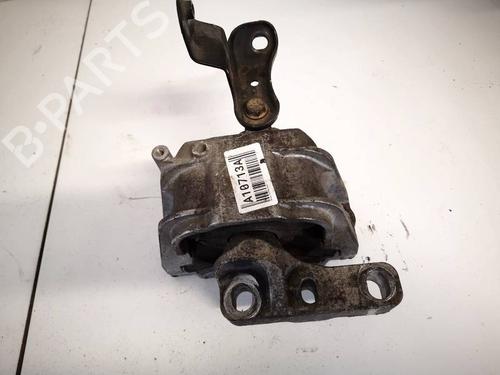 Used Engine mount Engine mount SKODA SUPERB II (3T4) 1.9 TDI (105 hp) 32559865 32559865