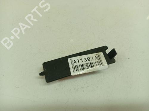 Fuse box CITROËN C5 III (RD_) 1.6 HDi 110 (RD9HZC) | BP39999930E1 - Image 3