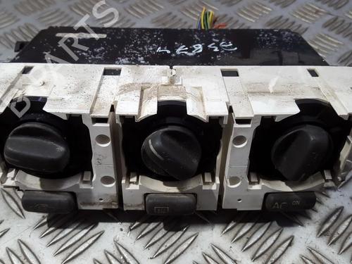 Used Climate control Climate control 35702970 35702970
