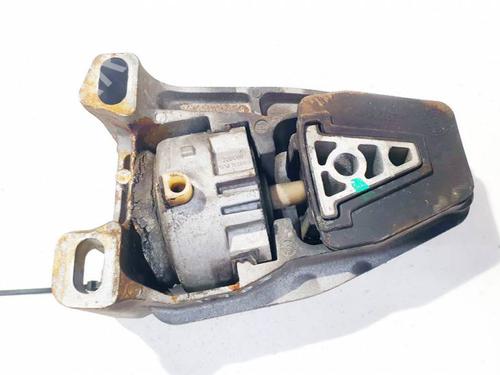 Used Engine mount Engine mount PEUGEOT 407 (6D_) 2.7 HDi (6DUHZJ, 6DUHZF) (204 hp) 39758389 39758389