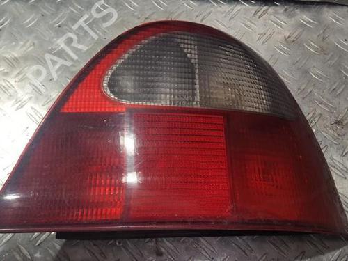 right-taillight-rover-200-ii-hatchback-rf-1995-1996-1997-1998-1999-2000-35655839 main image
