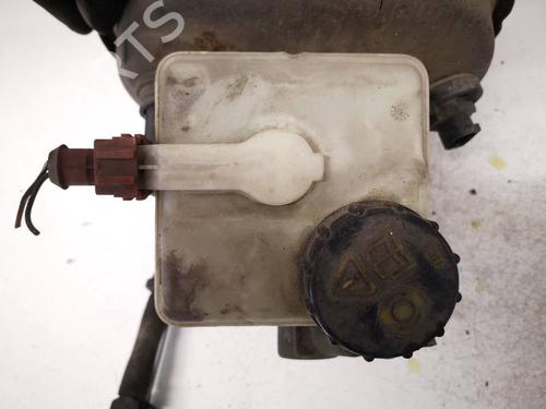 Used Brake fluid reservoir Brake fluid reservoir VOLVO S60 I (384) D5 (163 hp) 39968335 39968335