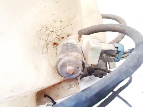 Used Washer pump Washer pump CHRYSLER VOYAGER / GRAND VOYAGER III (GS_, NS_) 2.4 i (151 hp) 34991139 34991139