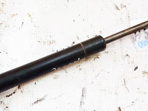 tailgate-lift-support-vw-passat-b5-variant-3b5-1997-1998-1999-2000-2001-35869066 main image