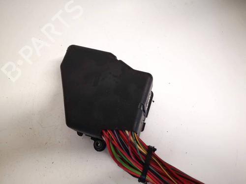 Fuse box AUDI A4 B6 (8E2) 2.5 TDI quattro | BP32549842E1
