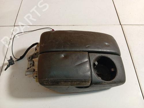 Used Armrest / Center console Armrest / Center console 39115204 39115204
