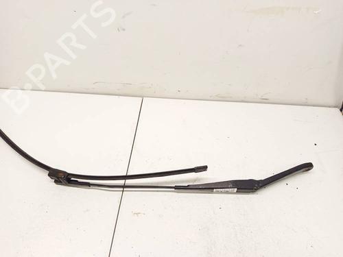 front-windshield-wiper-arm-ford-focus-ii-da_-hcp-dp-2004-2005-2006-2007-2008-2009-2010-2011-2012-2013-32542554 main image