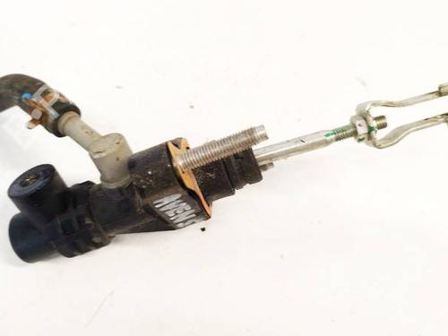 Used Clutch slave cylinder Clutch slave cylinder 34752679 34752679