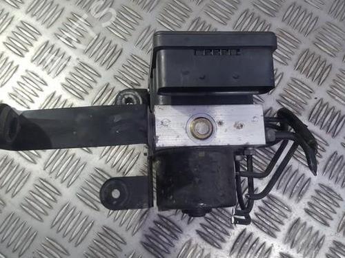 Used ABS pump ABS pump VOLVO V50 (545) 2.4 (170 hp) 35682959 35682959